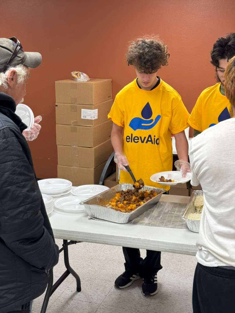 GLOWS Food Distribution for the Homeless gallery image 2